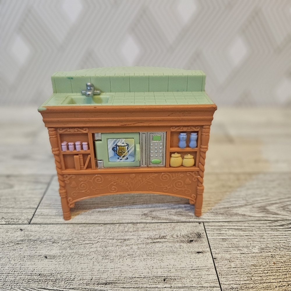 Fisher Price LOVING FAMILY Dollhouse KITCHEN ISLAND SINK + MICROWAVE 2004 Mattel